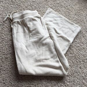 AERIE by OFFLINE NWT Winter White Fleece Wide Leg Sweatpants Size XL Tall